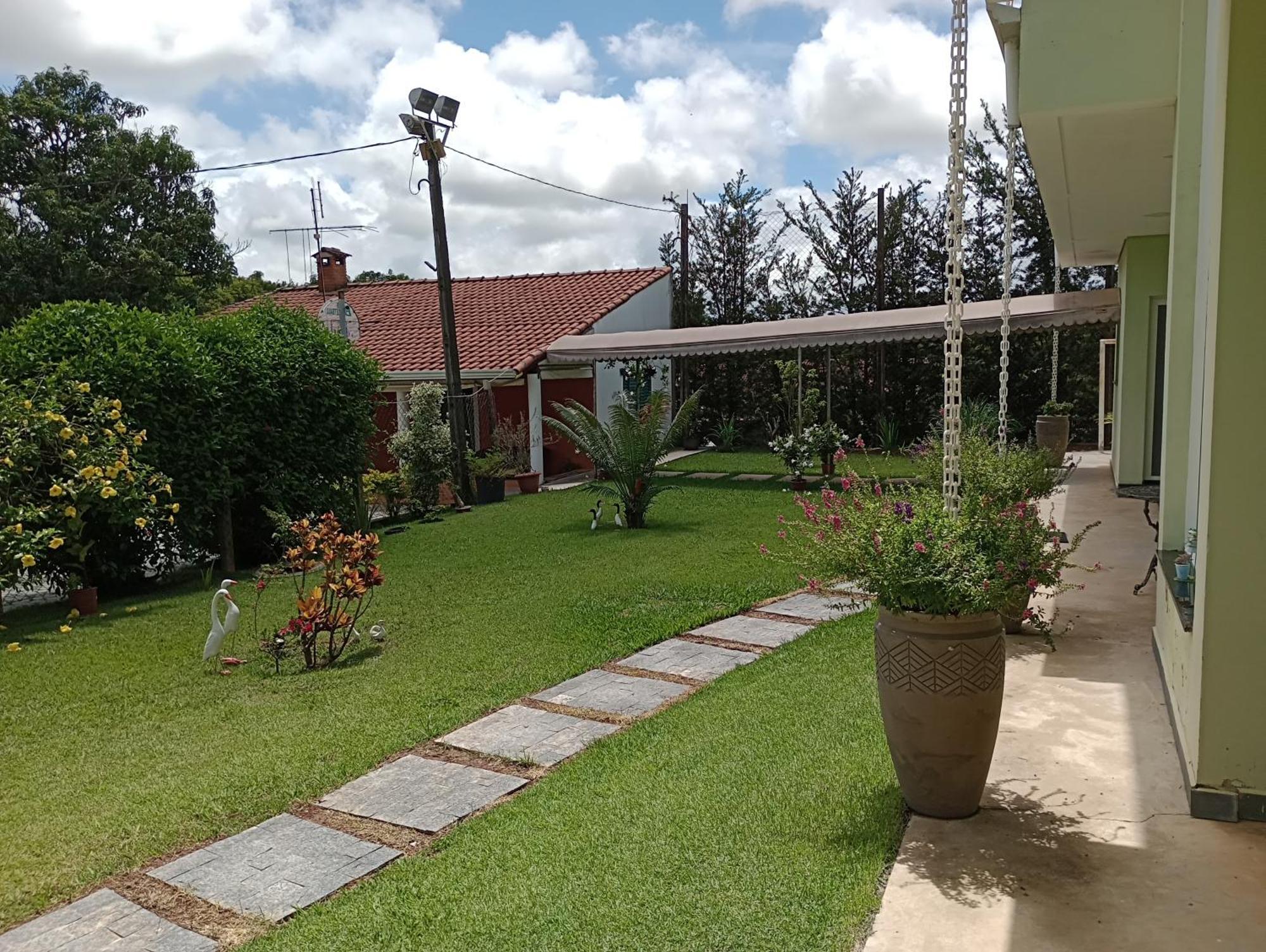 Pousada Chacara Vivalli Holambra Exterior photo